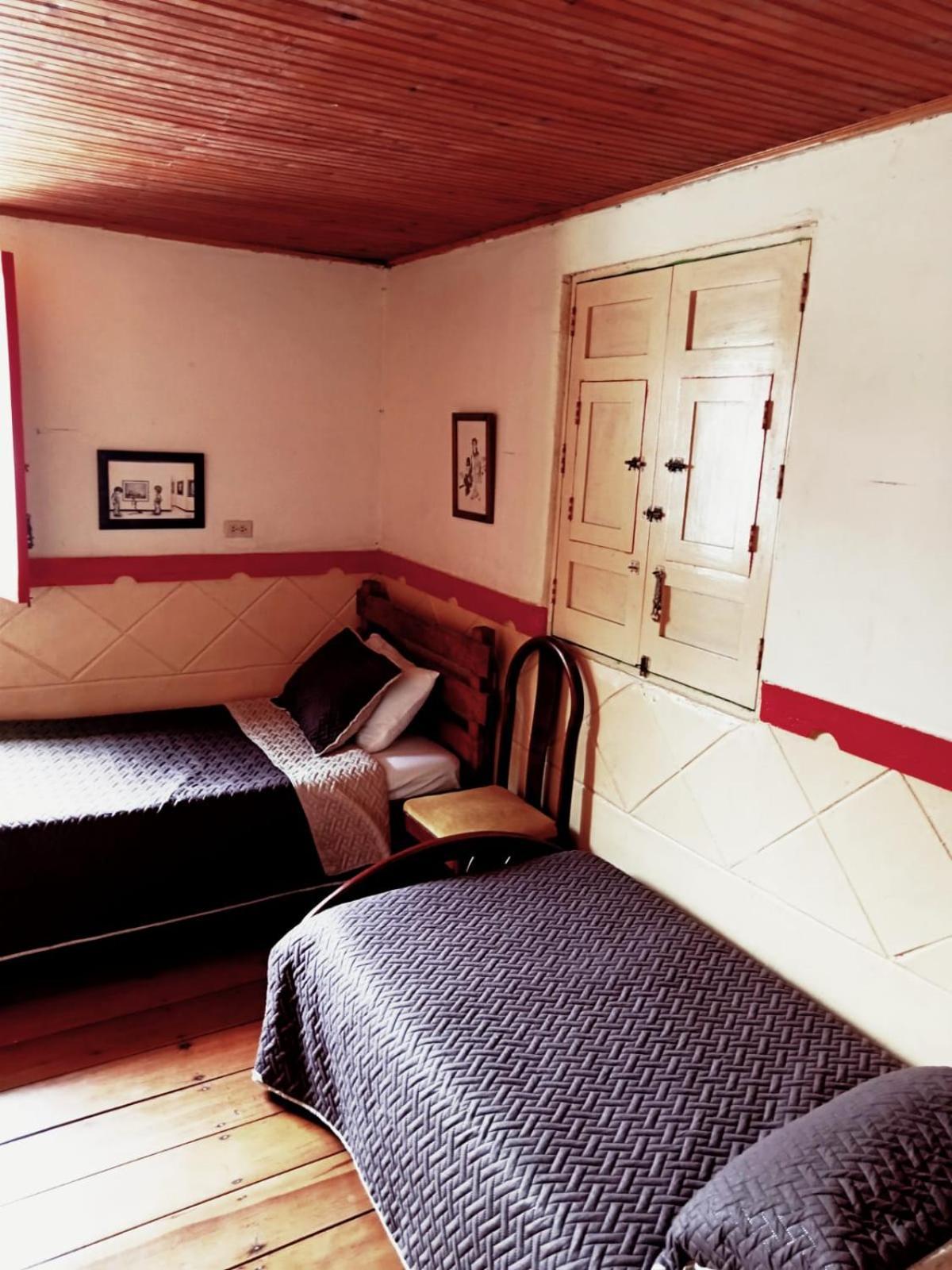 Hostal Restaurante La Gata Carola Salento Kültér fotó